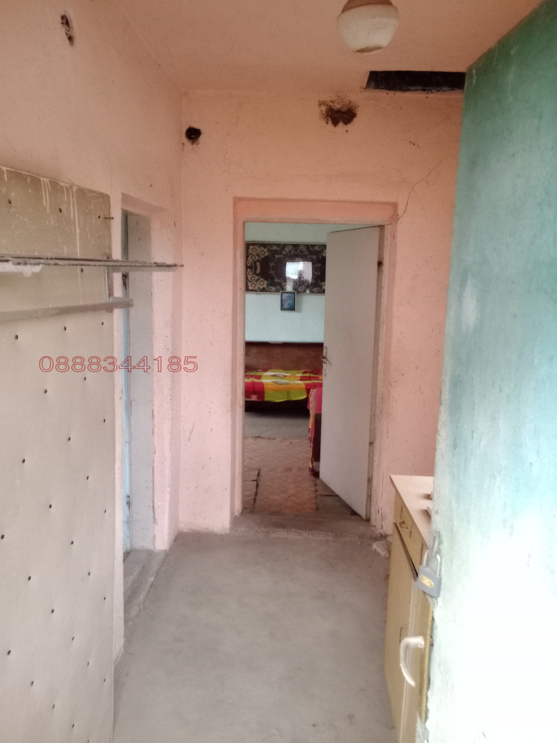 Продава КЪЩА, с. Бутан, област Враца, снимка 5 - Къщи - 53138048