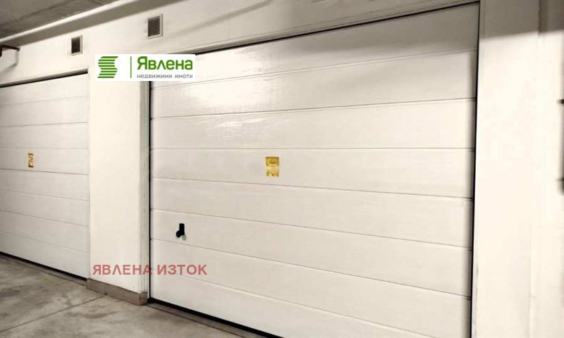 Продава ГАРАЖ, ПАРКОМЯСТО, гр. София, Изток, снимка 2 - Гаражи и паркоместа - 54708076
