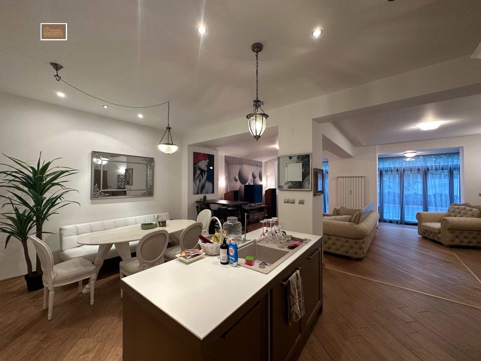 Продава 3-СТАЕН, гр. София, Център, снимка 8 - Апартаменти - 54322965