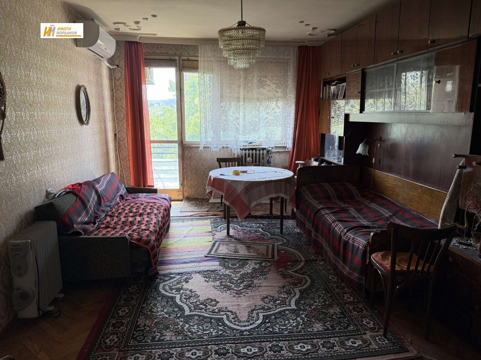 Продава 3-СТАЕН, гр. Велико Търново, Център, снимка 2 - Апартаменти - 54339299