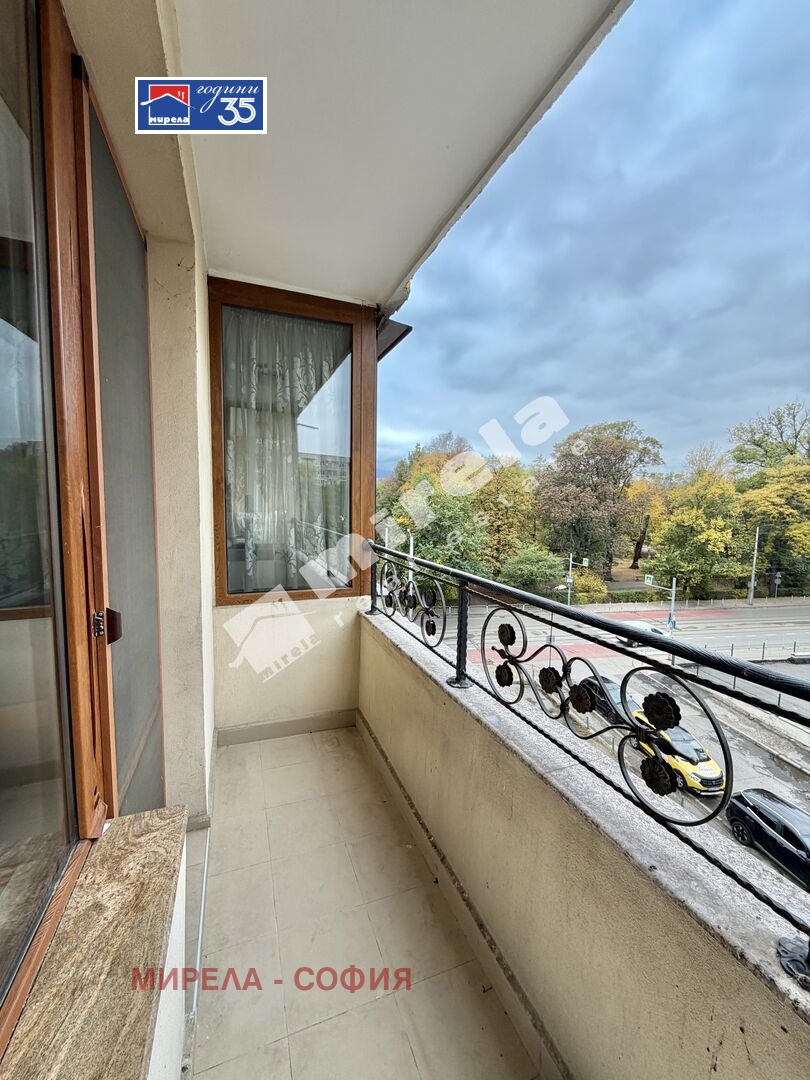 Продава 3-СТАЕН, гр. София, Света Троица, снимка 6 - Апартаменти - 56519435