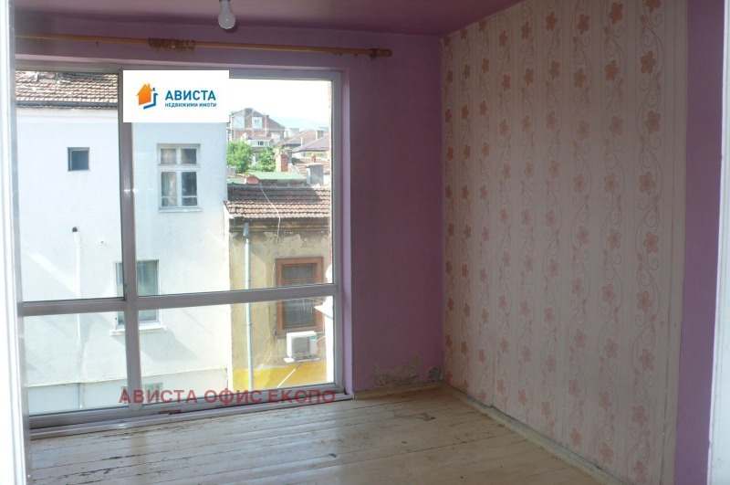 Продава 3-СТАЕН в град София, Център - 95 кв.м / 250 000 € » 488 957.50 лв., АВИСТА ОФИС ЕКСПО