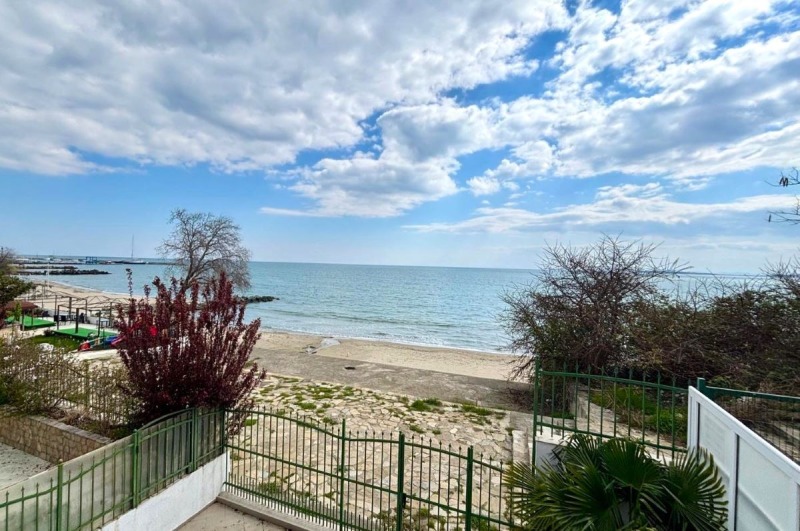 Продава  2-стаен, област Бургас, гр. Свети Влас •  110 000 EUR • ID 70033635 — holmes.bg - [1] 