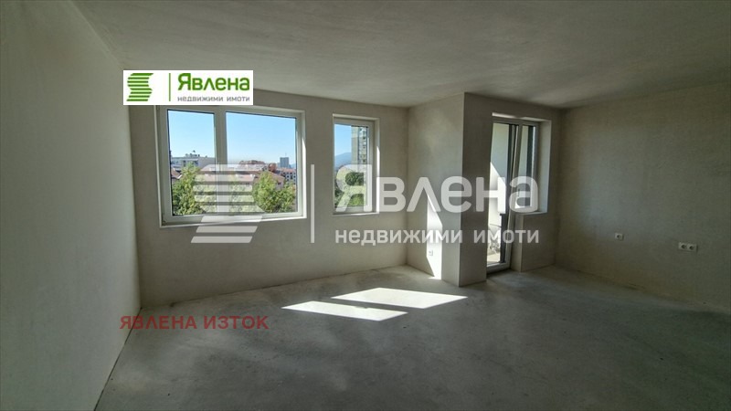 In vendita  2 camere da letto Sofia , Banishora , 91 mq | 87194806