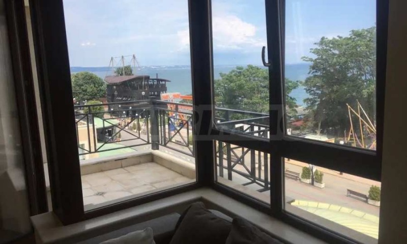 À venda  2 quartos Varna , k.k. Zlatni piasaci , 108 m² | 70454119 - imagem [4]