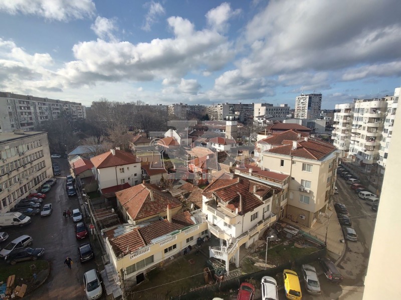 Продава 4-СТАЕН, гр. Добрич, Център, снимка 9 - Апартаменти - 53020831