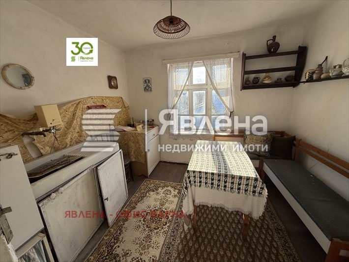 Продава КЪЩА, с. Крумово, област Варна, снимка 6 - Къщи - 55955713