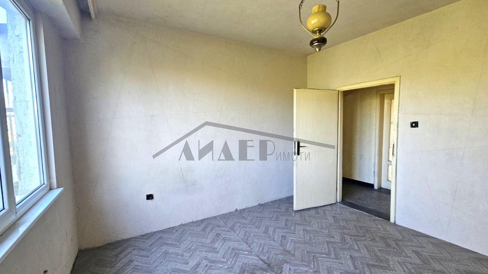 Продава 2-СТАЕН, гр. Пловдив, Кършияка, снимка 8 - Апартаменти - 56258614