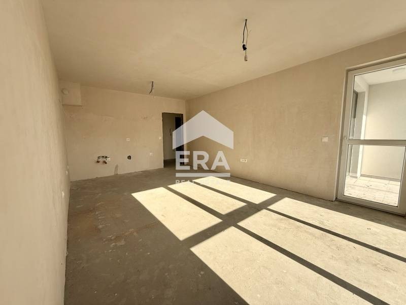 Продава 2-СТАЕН, гр. Варна, Изгрев, снимка 3 - Апартаменти - 52440085