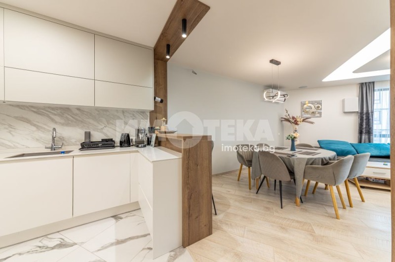 Продава 3-СТАЕН, гр. Варна, Бриз, снимка 6 - Апартаменти - 52279273