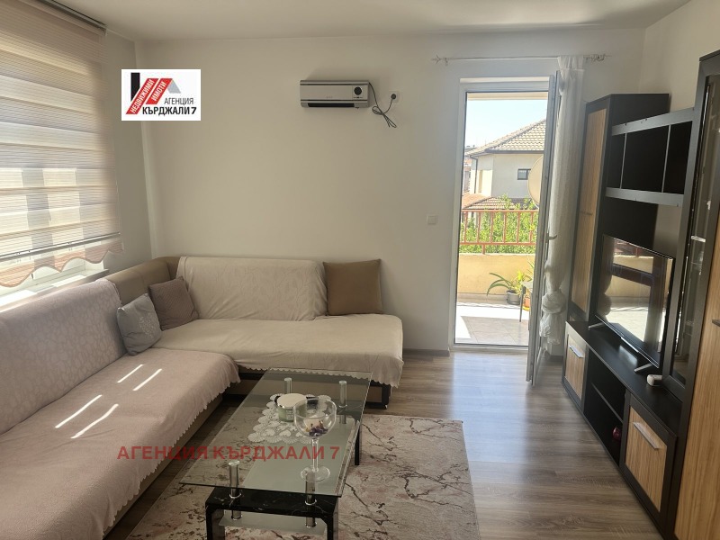 Продава  4-стаен град Кърджали , Студен кладенец , 110 кв.м | 41460092 - изображение [8]