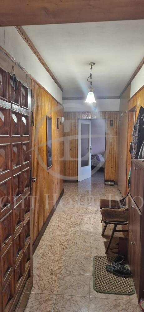 For Sale  3+ bedroom Plovdiv , Tsentar , 130 sq.m | 28786640 - image [8]