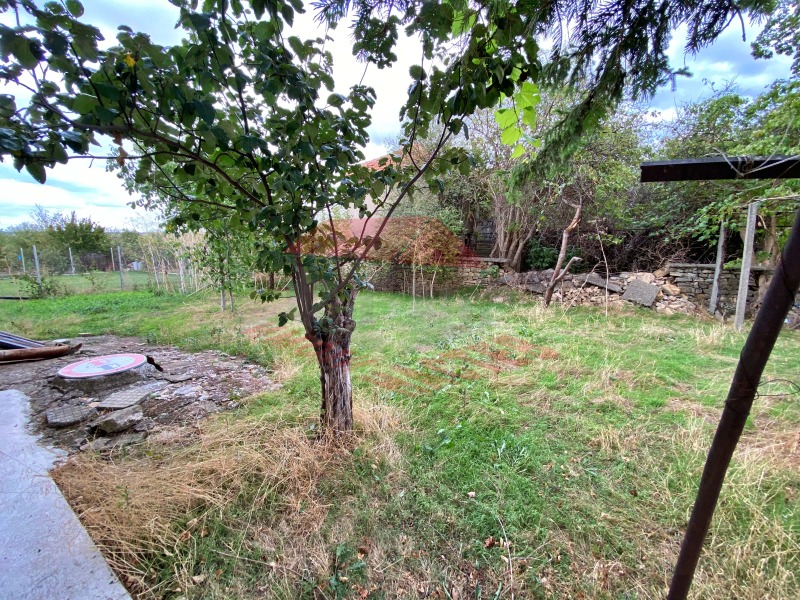 Продава  Къща град Шумен , Макак , 80 кв.м | 83100251 - изображение [12]