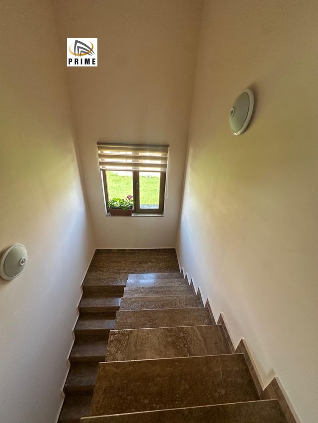 Продава КЪЩА, гр. Бургас, Сарафово, снимка 9 - Къщи - 54778608