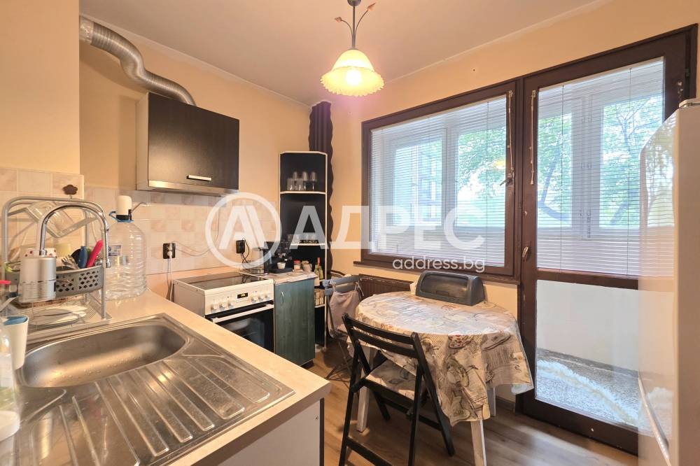 Продава 3-СТАЕН, гр. София, Сухата река, снимка 2 - Апартаменти - 54344716