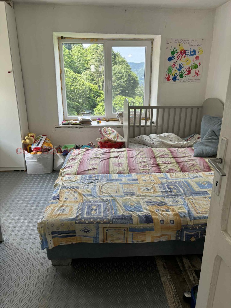 Продава КЪЩА, с. Момчиловци, област Смолян, снимка 3 - Къщи - 52781785