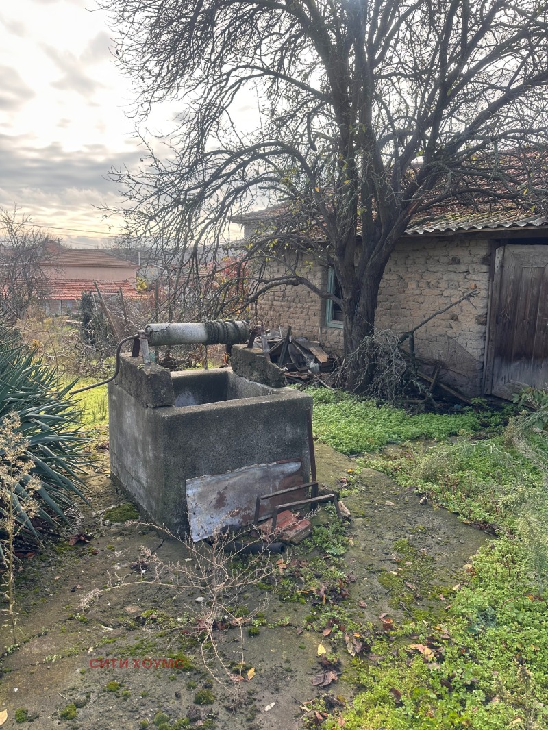 Продава КЪЩА, с. Конуш, област Хасково, снимка 5 - Къщи - 52627010