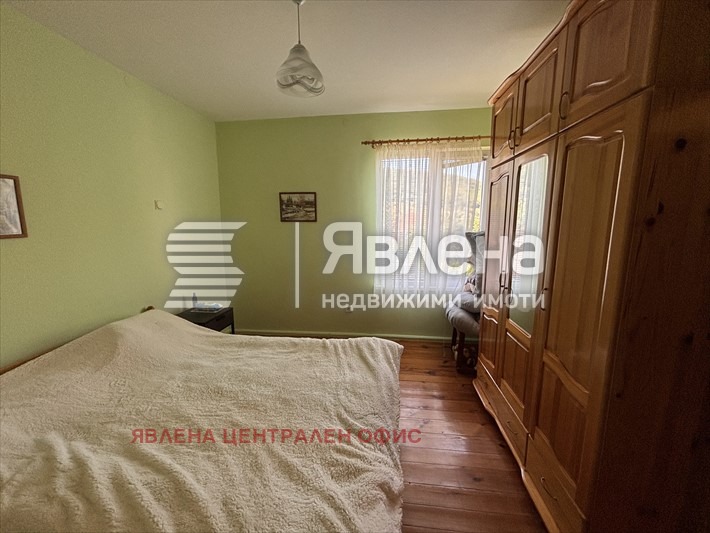 Продава КЪЩА, с. Бенковски, област София област, снимка 11 - Къщи - 56204204