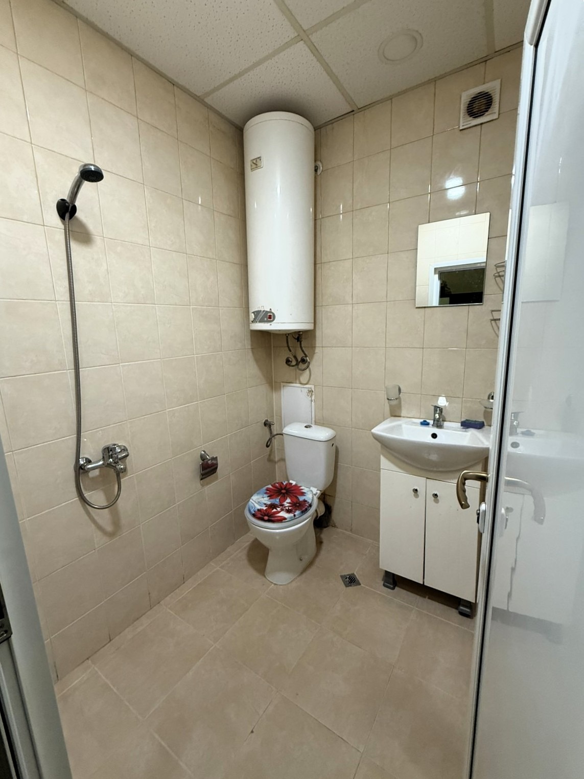 Продава 1-СТАЕН, гр. София, Сухата река, снимка 6 - Апартаменти - 55798267
