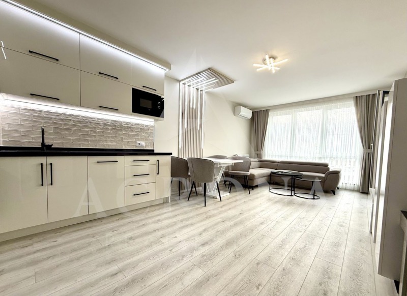 Продава  2-стаен град Пловдив , Христо Смирненски , 75 кв.м | 82670795