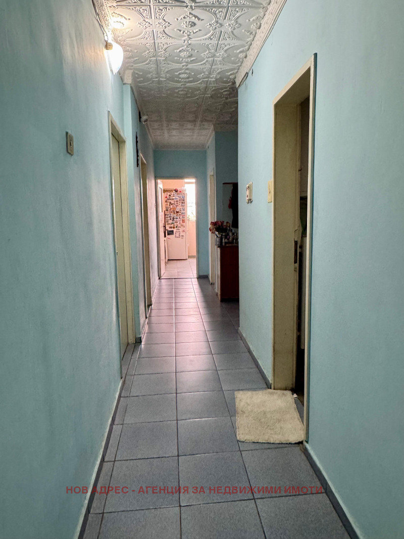 Продава МНОГОСТАЕН, гр. Търговище, Център, снимка 10 - Апартаменти - 53411532