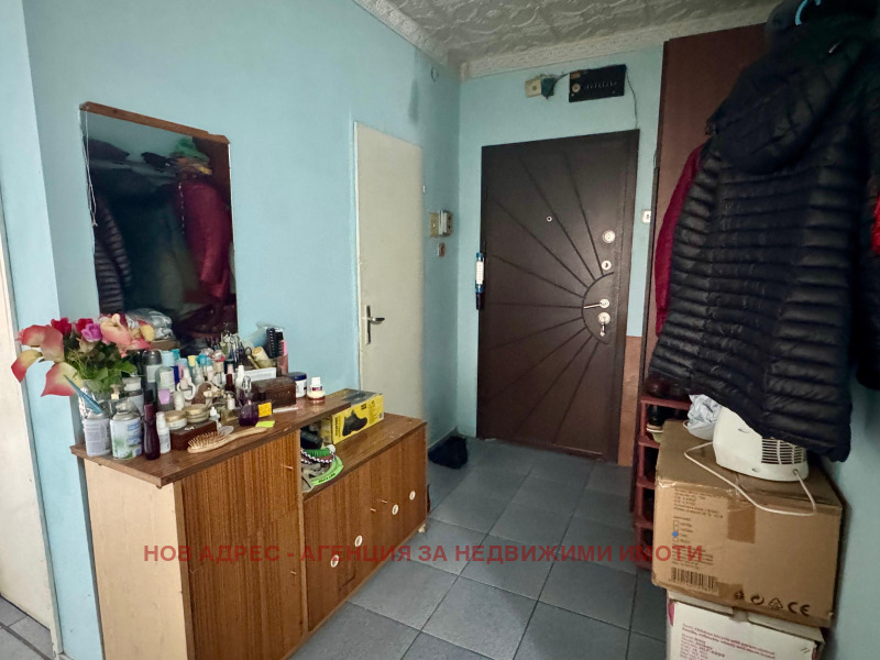 Продава МНОГОСТАЕН, гр. Търговище, Център, снимка 11 - Апартаменти - 53411532