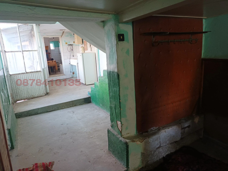 Продава КЪЩА, с. Сваленик, област Русе, снимка 14 - Къщи - 52785922