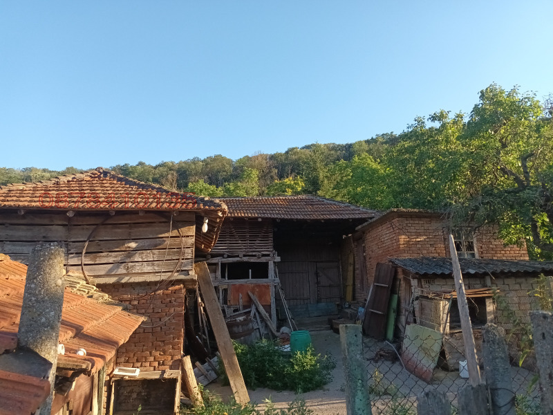 Продава КЪЩА, с. Сваленик, област Русе, снимка 11 - Къщи - 52785922