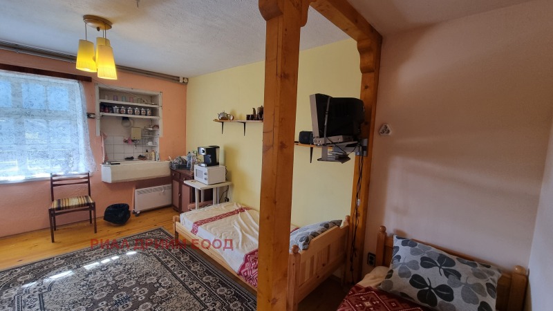 Продава КЪЩА, с. Чокманово, област Смолян, снимка 6 - Къщи - 53302472