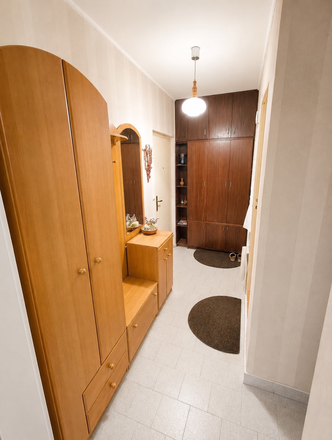 Продава 2-СТАЕН, гр. Варна, Кайсиева градина, снимка 4 - Апартаменти - 55662787