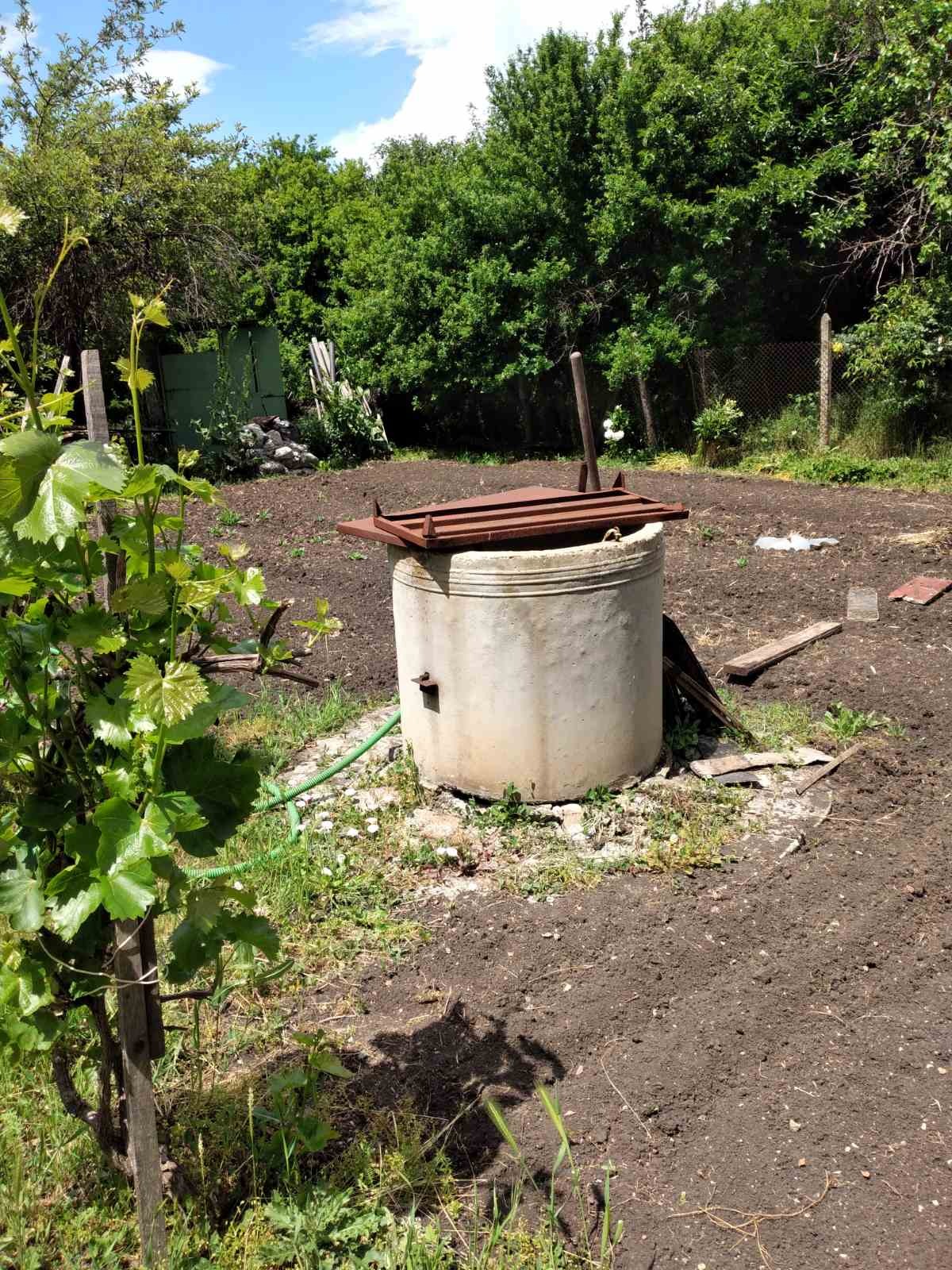 Продава КЪЩА, гр. София, с. Волуяк, снимка 2 - Къщи - 54700541