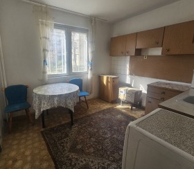 1 hálószoba Hristo Smirnenski, Plovdiv