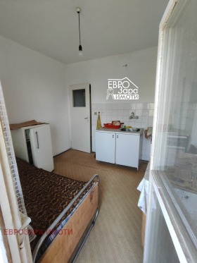 Продава 3-стаен град Стара Загора Център - [1] 