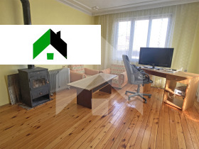Продажба на етажи от къща в област Шумен - изображение 12 