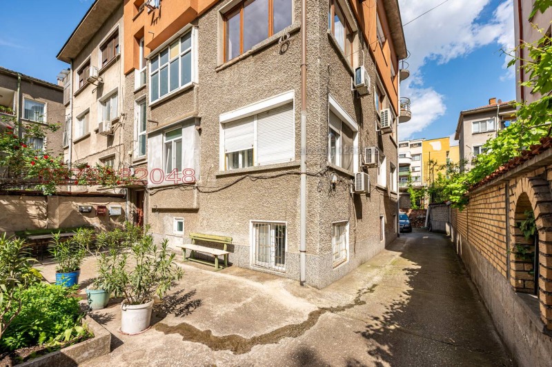 Til salg  2 soveværelser Plovdiv , Kamenitsa 1 , 180 kvm | 74351152 - billede [15]