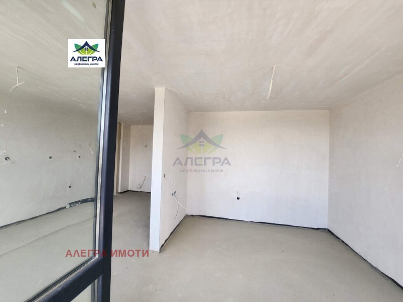 Продава 3-СТАЕН, гр. Пазарджик, Център, снимка 2 - Апартаменти - 53082845