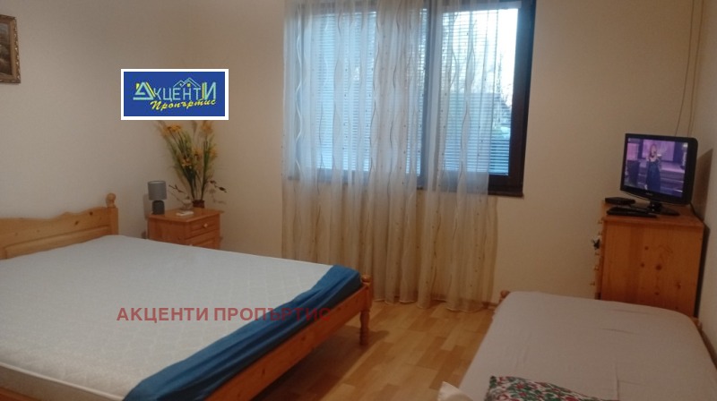 Продава КЪЩА, гр. Елена, област Велико Търново, снимка 15 - Къщи - 51558334