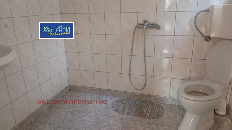 Продава КЪЩА, гр. Елена, област Велико Търново, снимка 16 - Къщи - 51558334