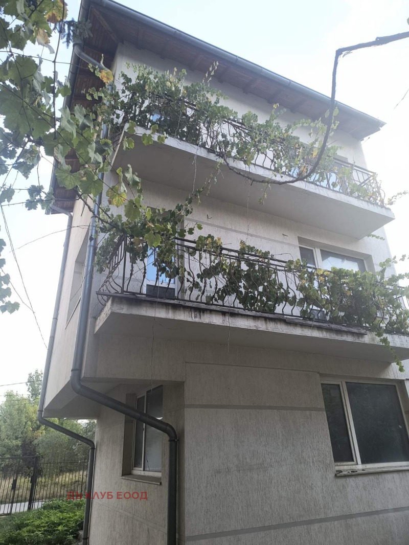 Продава КЪЩА, гр. София, Модерно предградие, снимка 2 - Къщи - 53459066