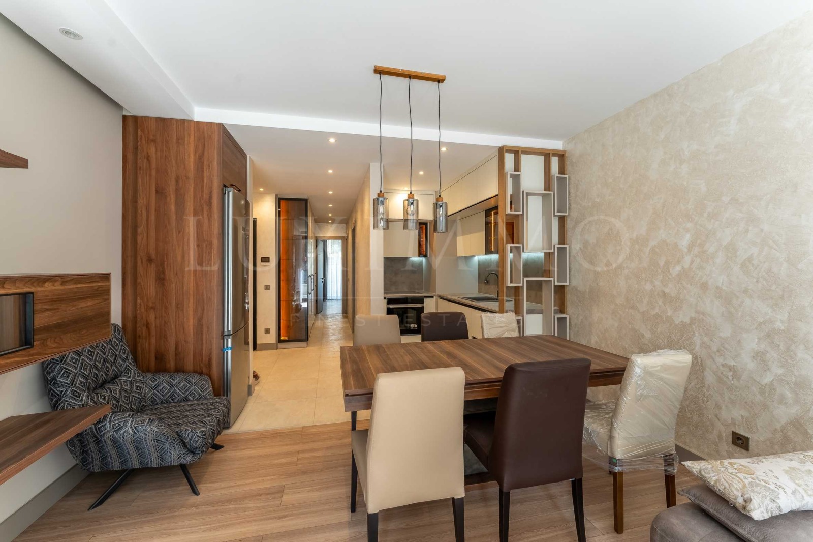 Продава 3-СТАЕН, гр. София, Кръстова вада, снимка 2 - Апартаменти - 54028596