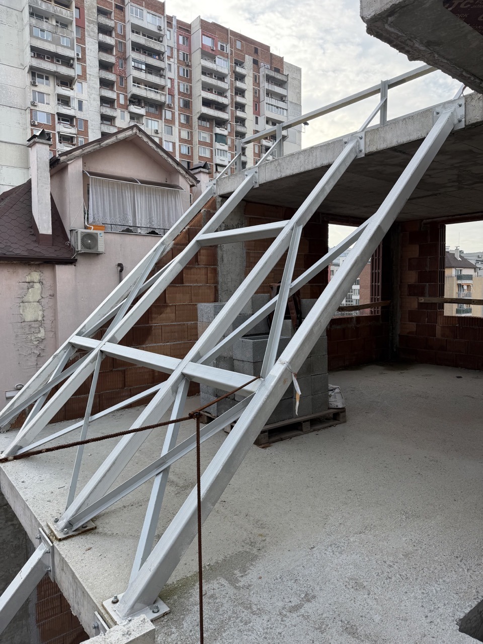 Продава МЕЗОНЕТ, гр. София, Зона Б-19, снимка 4 - Апартаменти - 53874047