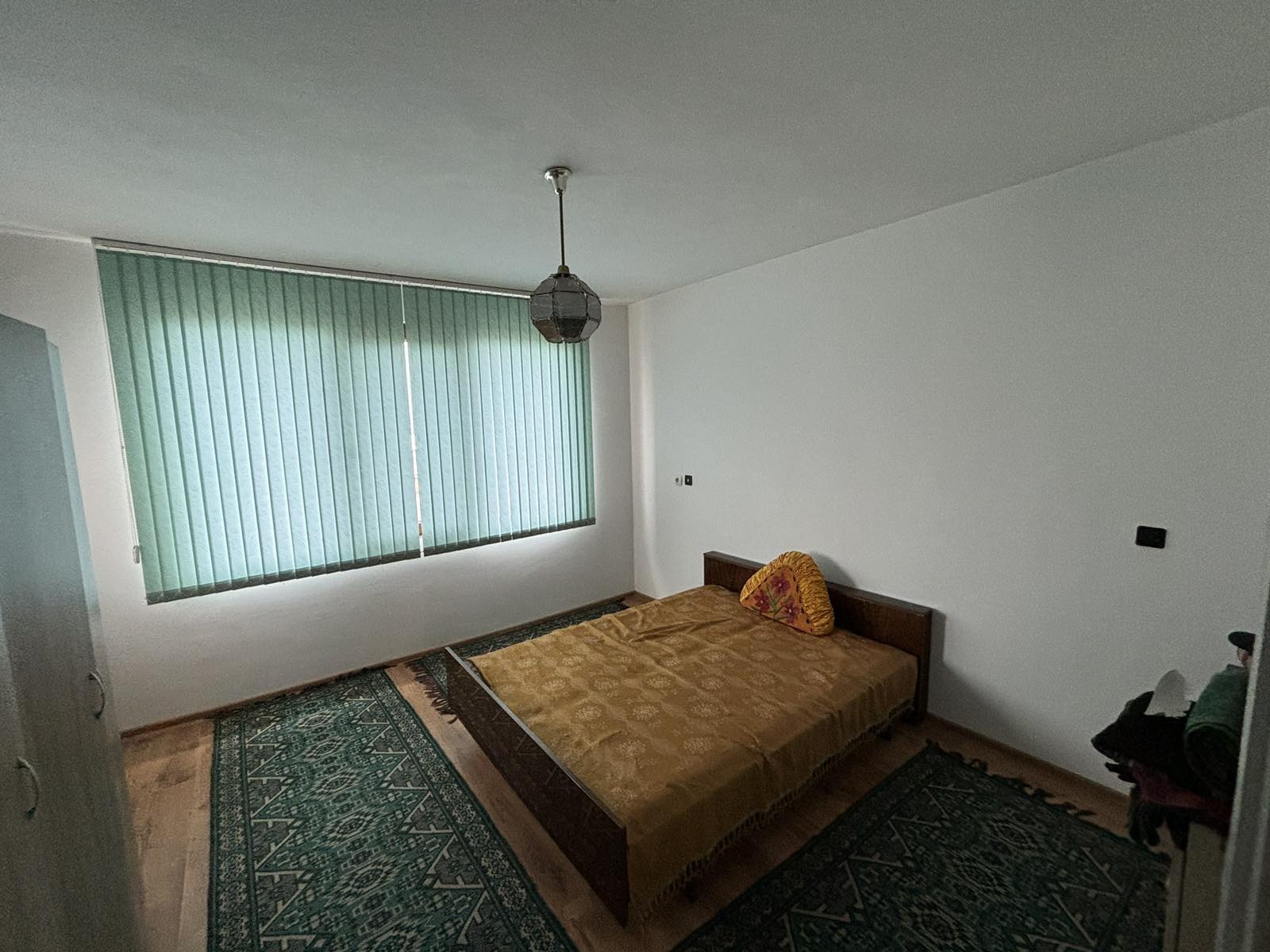 Продава ЕТАЖ ОТ КЪЩА, гр. Карлово, област Пловдив, снимка 8 - Етаж от къща - 54051057