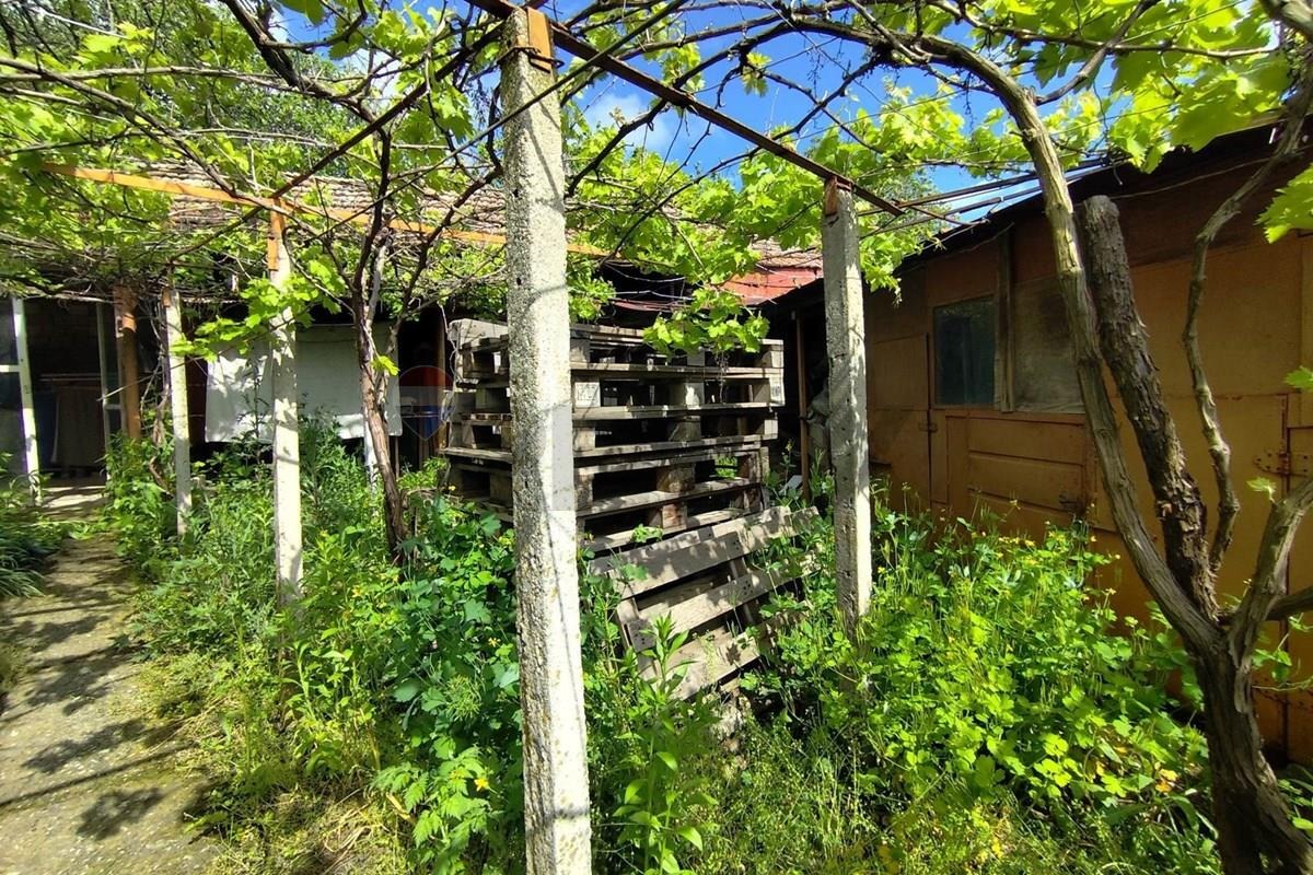 Продава КЪЩА, с. Кюлевча, област Шумен, снимка 7 - Къщи - 55033071
