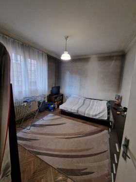 3 Schlafzimmer Medizinska akademija, Sofia 3