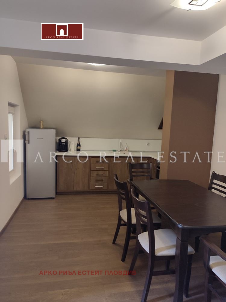 Продава 3-СТАЕН, гр. Пазарджик, Център, снимка 3 - Апартаменти - 53782027