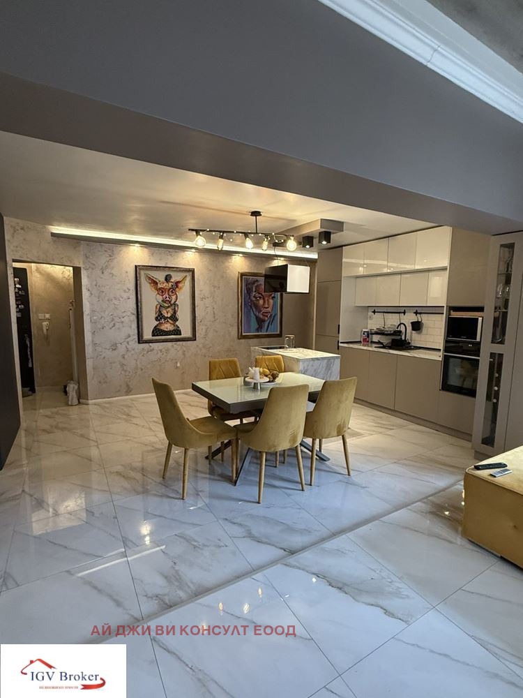 Продава 4-СТАЕН, гр. София, Белите брези, снимка 3 - Апартаменти - 53428985