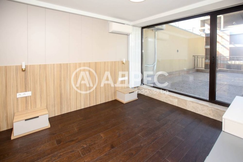 Te koop  2 slaapkamers Sofia , Tsentar , 187 m² | 37041091 - afbeelding [7]