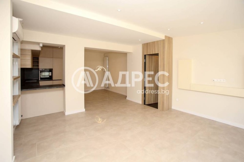 Te koop  2 slaapkamers Sofia , Tsentar , 187 m² | 37041091 - afbeelding [2]