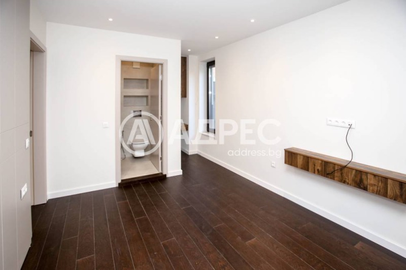 Te koop  2 slaapkamers Sofia , Tsentar , 187 m² | 37041091 - afbeelding [11]