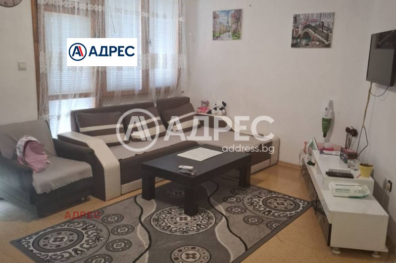 En venta  2 dormitorios Varna , Lyatno kino Trakiya , 77 metros cuadrados | 69918680 - imagen [2]